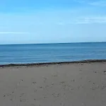 Сasa de vacaciones Maison Confortable à Avec Jardin Privé Ver-sur-Mer