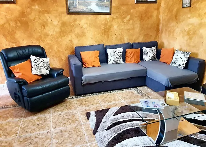 Prázdninový dům Maison Confortable A Avec Jardin Prive