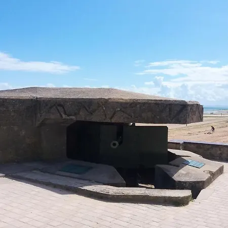 Maison Confortable à Avec Jardin Privé Ver-sur-Mer