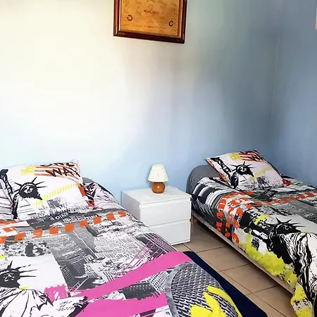 Maison Confortable A Avec Jardin Prive Tatil Evi Ver-sur-Mer