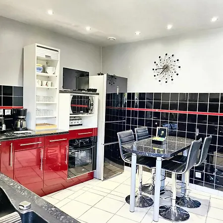 Maison Confortable A Avec Jardin Prive *