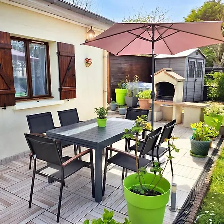 Casa vacanze Maison Confortable à Avec Jardin Privé *