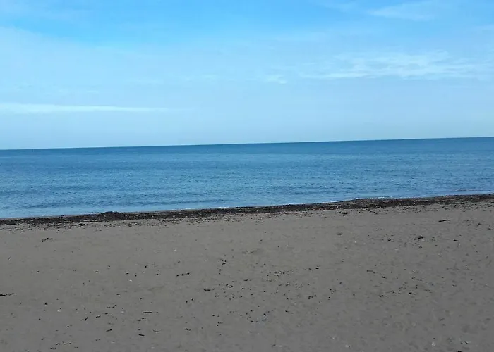 펜션 Maison Confortable A Avec Jardin Prive Ver-sur-Mer